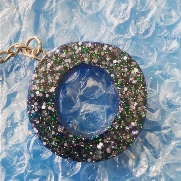 Letter keychains - Picture 8 of 10